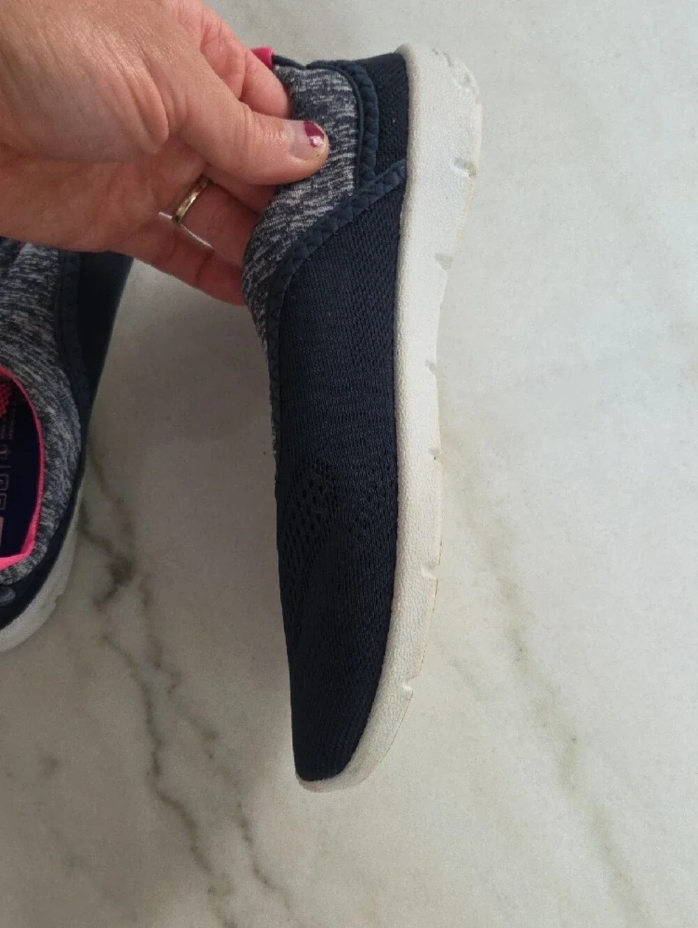 Speedo Navy Slip-On Water Shoes Size 2/3